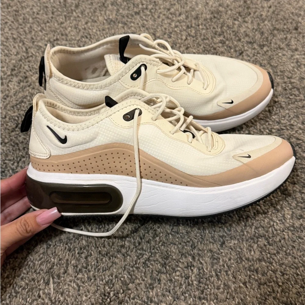 Nike Air Max Dia Pale Ivory